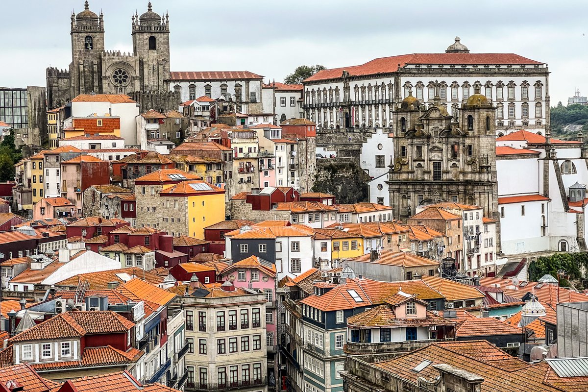 Porto for solo female travelers