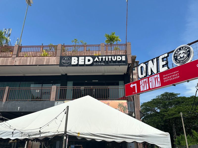 Bed Attitude Hostel Cenang